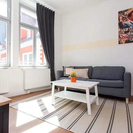 Fullhouse - Halle - M14 - Marketplace - Wonderful View *