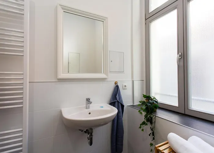 Апартаменты Fullhouse - Halle - M14 - Marketplace - Wonderful View *